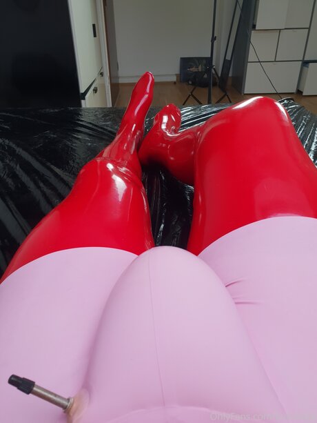Kurolatex