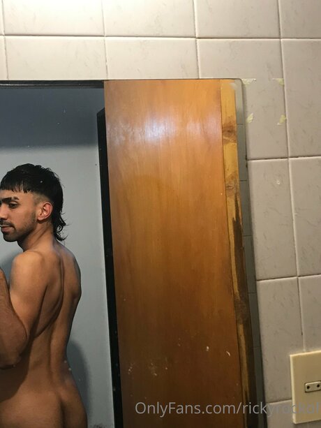 Nacktes geleaktes OnlyFans-Foto von Rickyrockof