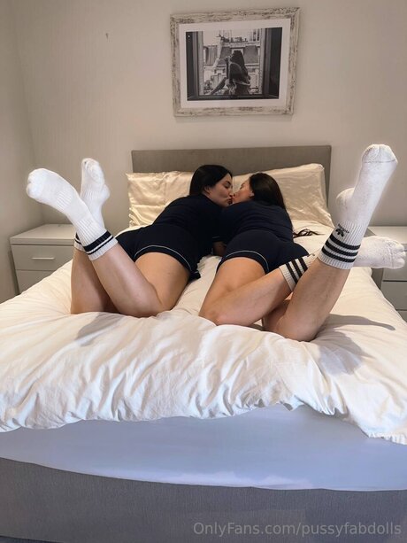Nacktes geleaktes OnlyFans-Foto von Pairaffair