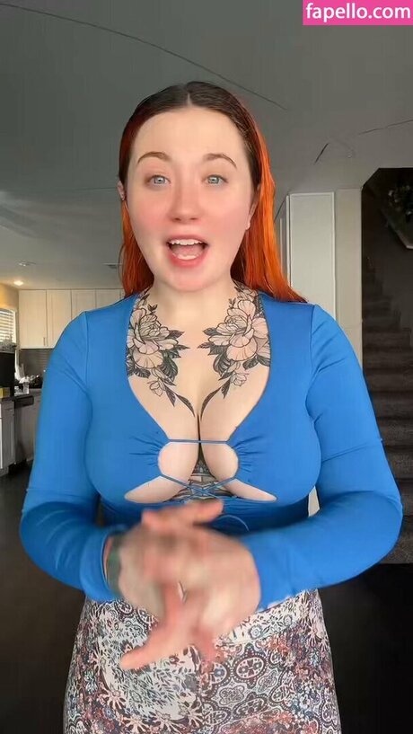 Nacktes geleaktes OnlyFans-Foto von Laina Bearrknee