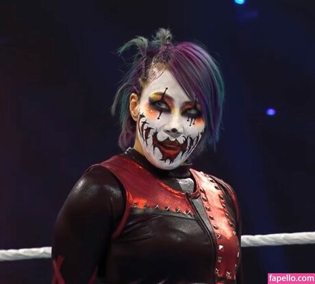 Asuka WWE