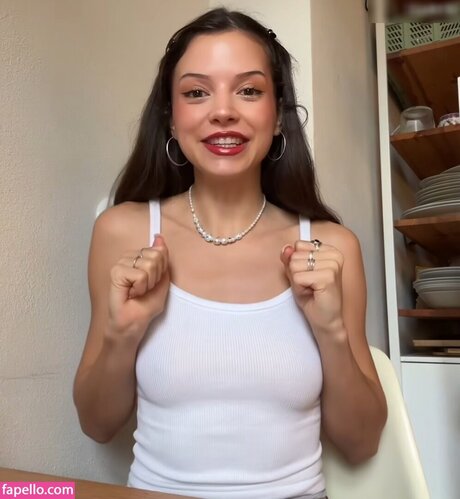 Nina Chuba
