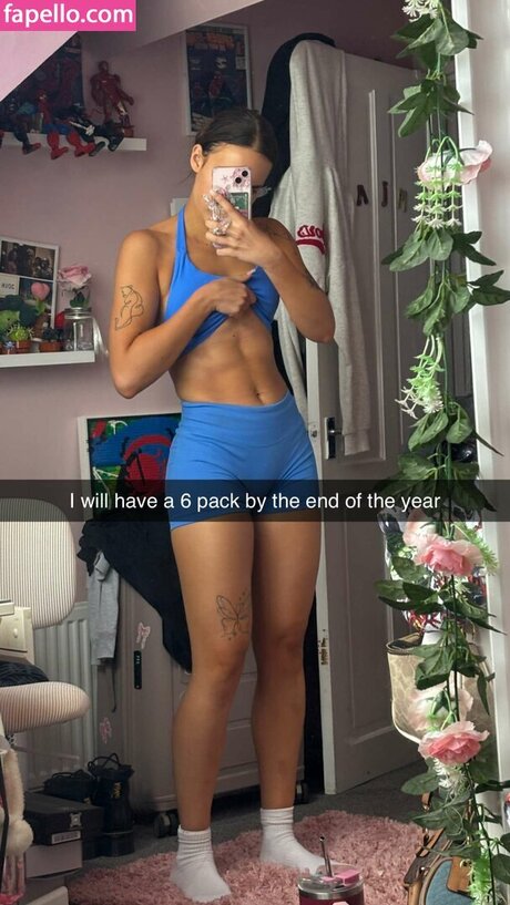 Nacktes geleaktes OnlyFans-Foto von Mkdobo