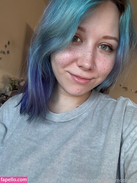 Blue_Mooncat