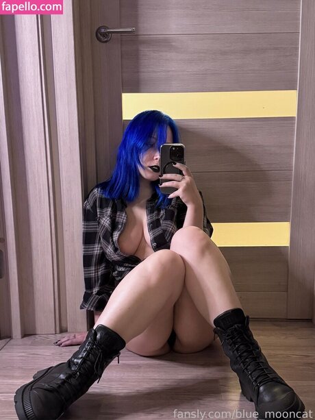 Blue_Mooncat