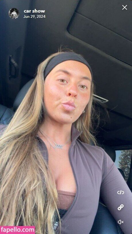 Nacktes geleaktes OnlyFans-Foto von Micaela Buss