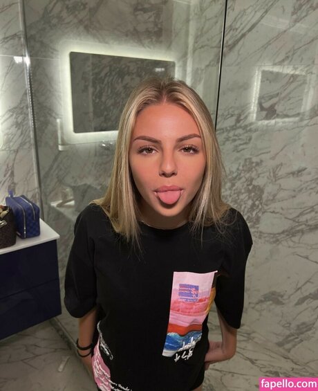 Julia Haller