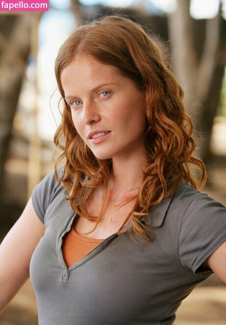 Nacktes geleaktes OnlyFans-Foto von Rebecca Mader