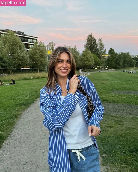 Charleen Weiss