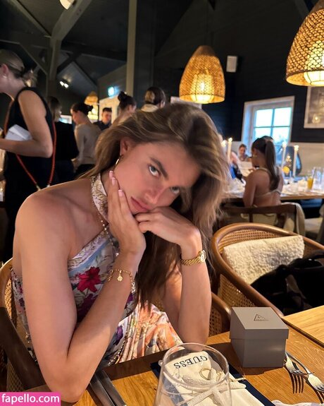 Charleen Weiss