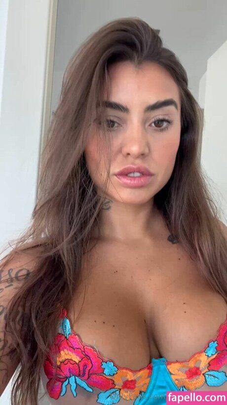 Nacktes geleaktes OnlyFans-Foto von Larimattes