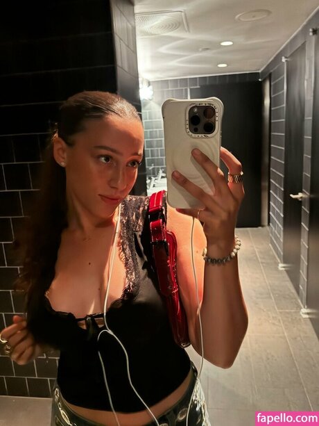Nacktes geleaktes OnlyFans-Foto von Kaliegh Robinson