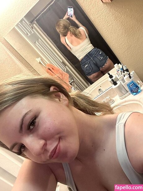 Nacktes geleaktes OnlyFans-Foto von Kayla Bumsy