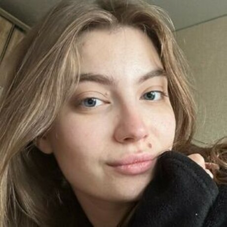 Nacktes geleaktes OnlyFans-Foto von Milajen