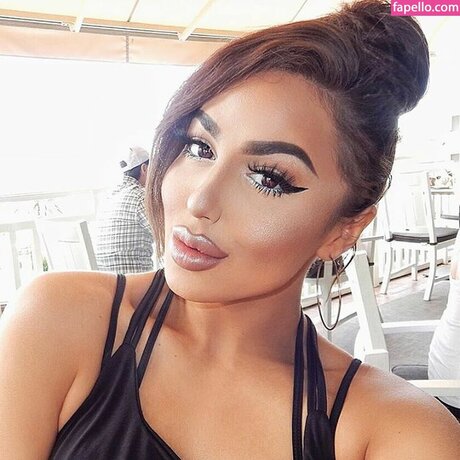 Nacktes geleaktes OnlyFans-Foto von Itslademi