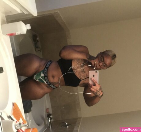 Nacktes geleaktes OnlyFans-Foto von Sietesfavorite
