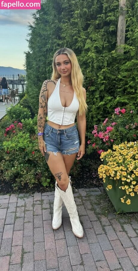 Nacktes geleaktes OnlyFans-Foto von Madsdivitto
