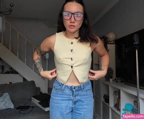 Double Take Reacts