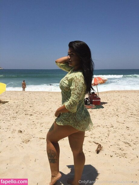 Bettina Alvarenga
