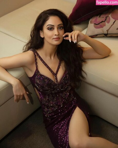 Nacktes geleaktes OnlyFans-Foto von Sandeepa Dhar