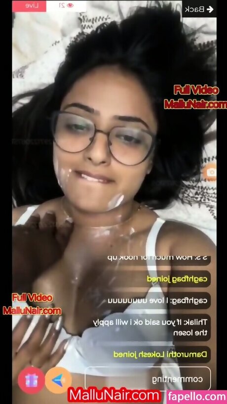 Nacktes geleaktes OnlyFans-Foto von Shyna Khatri