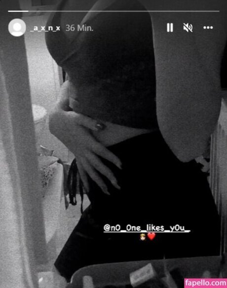 Nacktes geleaktes OnlyFans-Foto von Axnx