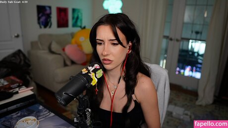 Nacktes geleaktes OnlyFans-Foto von Brieanneroksa