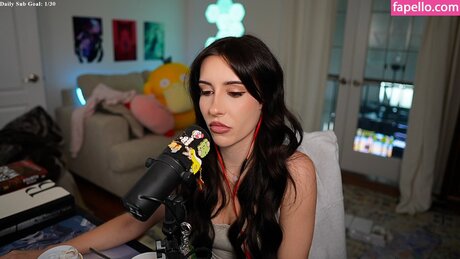 Nacktes geleaktes OnlyFans-Foto von Brieanneroksa