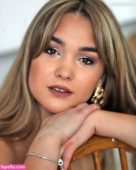 Mia Piper