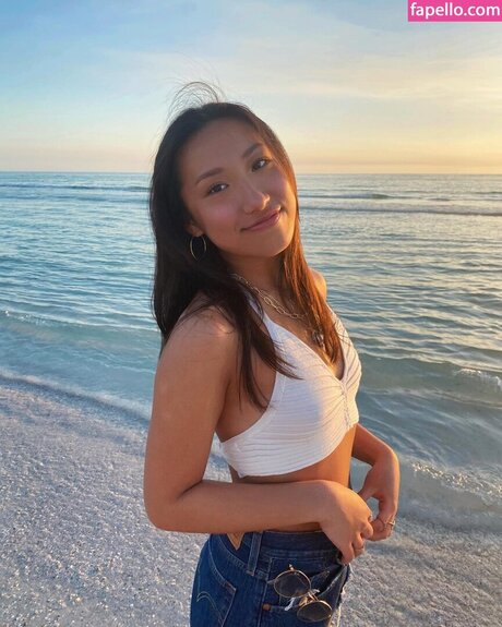 Chloe Aquino