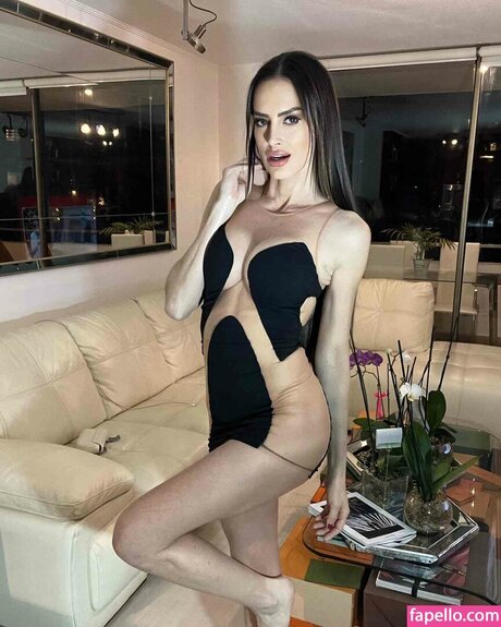 Nacktes geleaktes OnlyFans-Foto von Adrianabarrientos