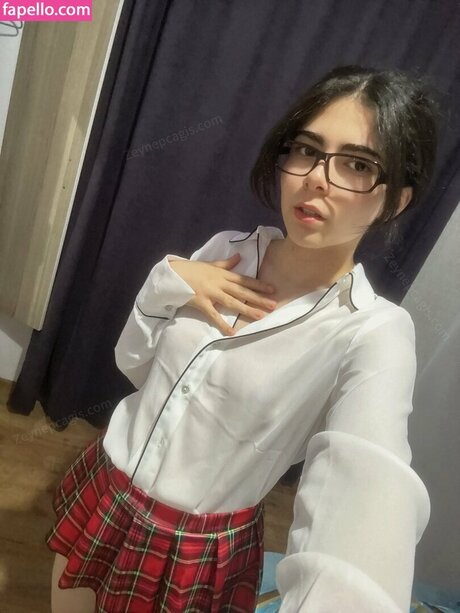 Nacktes geleaktes OnlyFans-Foto von Zeynep Ag