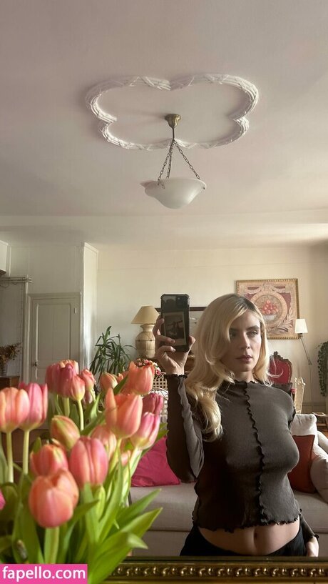Nacktes geleaktes OnlyFans-Foto von Maelle Pistoia
