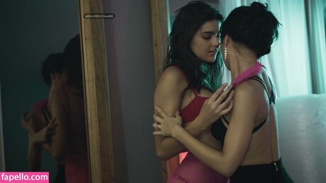 Nacktes geleaktes OnlyFans-Foto von Julia Byrro