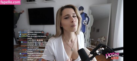 Nacktes geleaktes OnlyFans-Foto von Voghelita