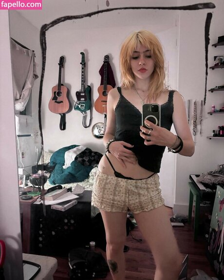 Nacktes geleaktes OnlyFans-Foto von Wormsheriff