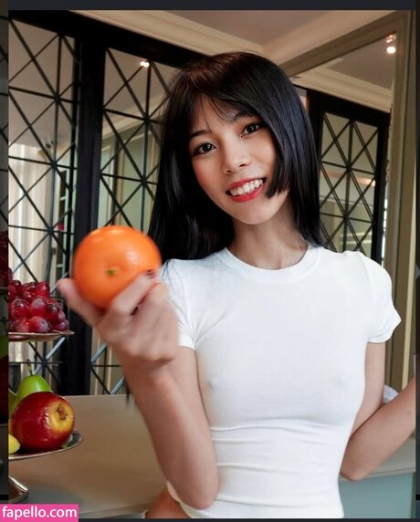 Nacktes geleaktes OnlyFans-Foto von Lia Asian