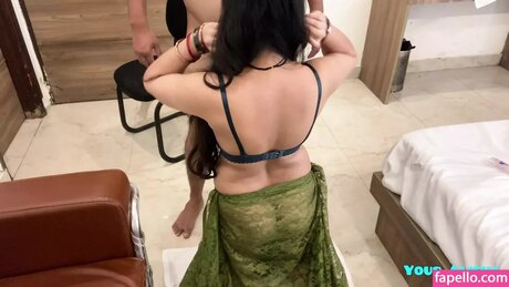 Nacktes geleaktes OnlyFans-Foto von Nadiakhar