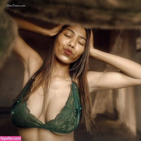 Reya Ghosh