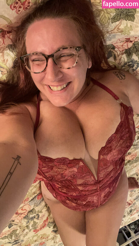 Nacktes geleaktes OnlyFans-Foto von Refashionedhippie