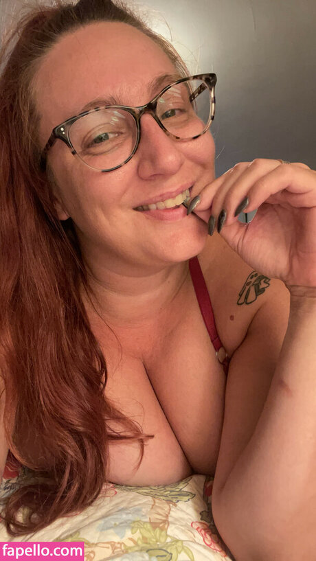 Nacktes geleaktes OnlyFans-Foto von Refashionedhippie