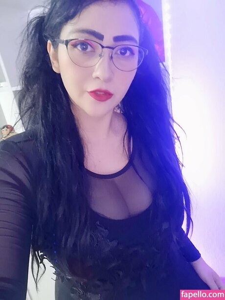 Nacktes geleaktes OnlyFans-Foto von Virydinthemirror