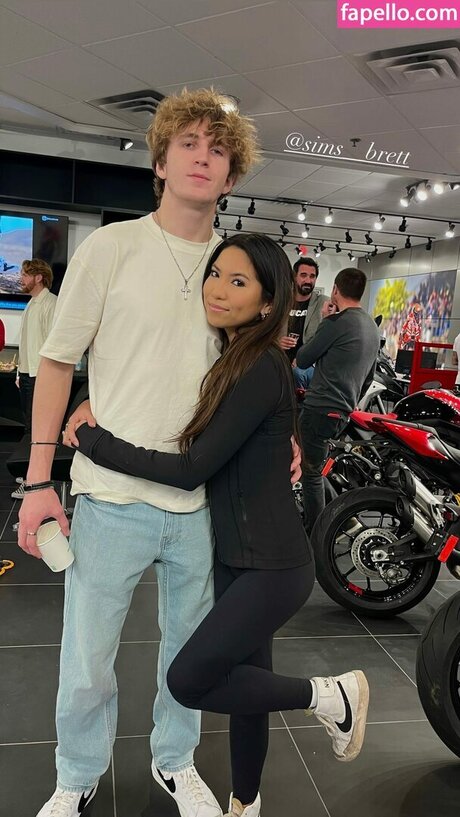 WMAF Alpha Couples