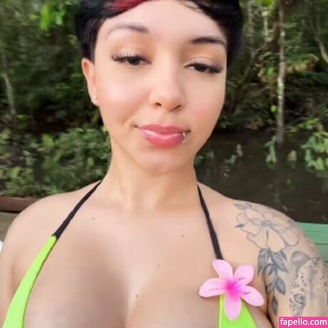 Nacktes geleaktes OnlyFans-Foto von Gatuninhaaa