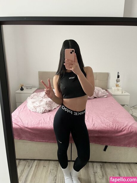 Nacktes geleaktes OnlyFans-Foto von Nike Pro Leggings