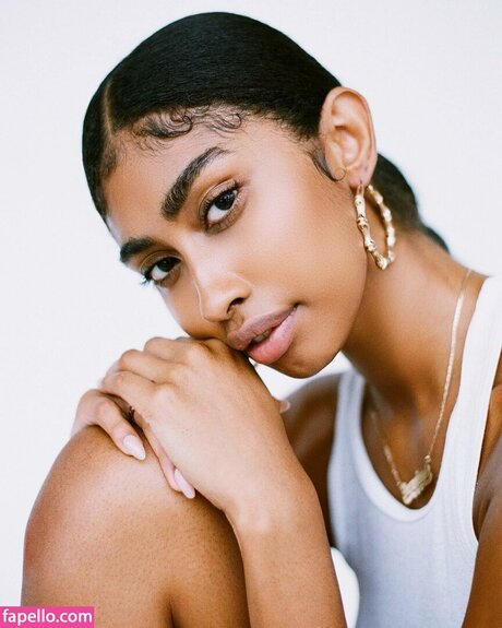 Jasmine Chola