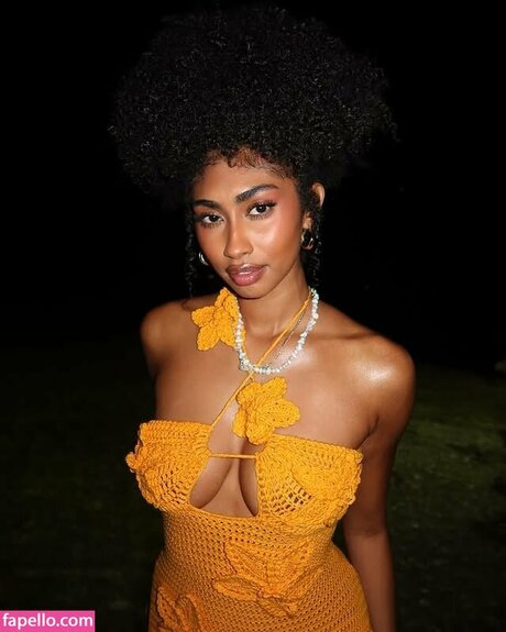 Nacktes geleaktes OnlyFans-Foto von Jasmine Chola