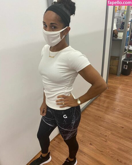 Nacktes geleaktes OnlyFans-Foto von Amanda Serrano