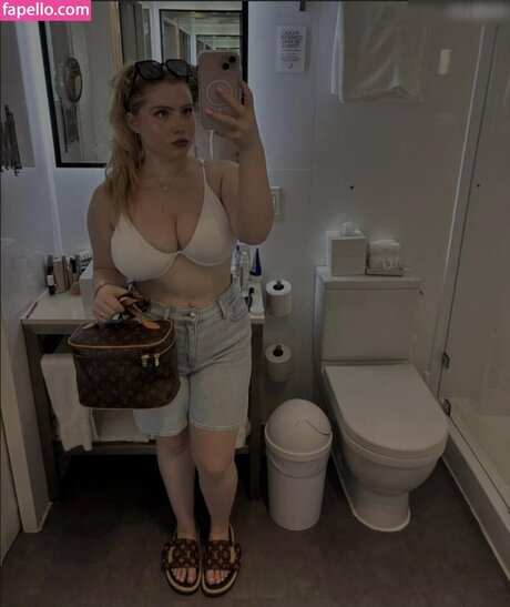 Sadie Stone