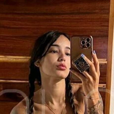 Nacktes geleaktes OnlyFans-Foto von Laura Madrid